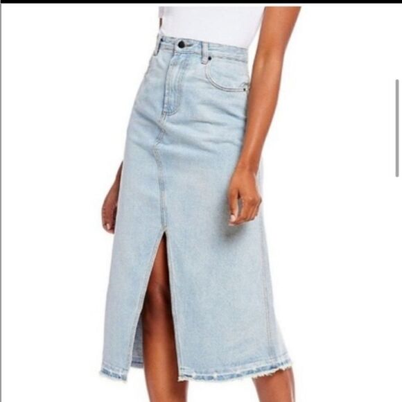 GIANNI BINI Lady Luck light-wash denim midi skirt size 27 - Picture 7 of 14